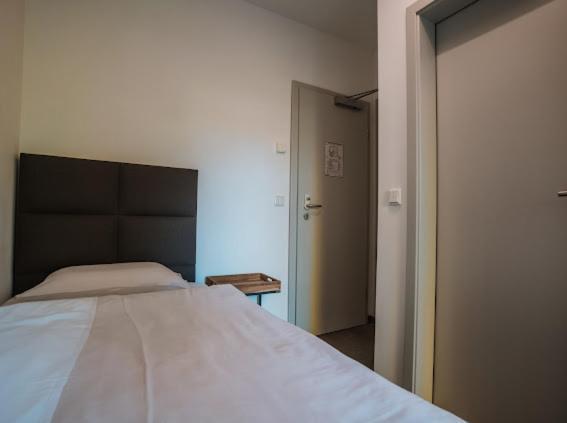 אפרטהוטל בילפלד Mey Boardinghouse מראה חיצוני תמונה
